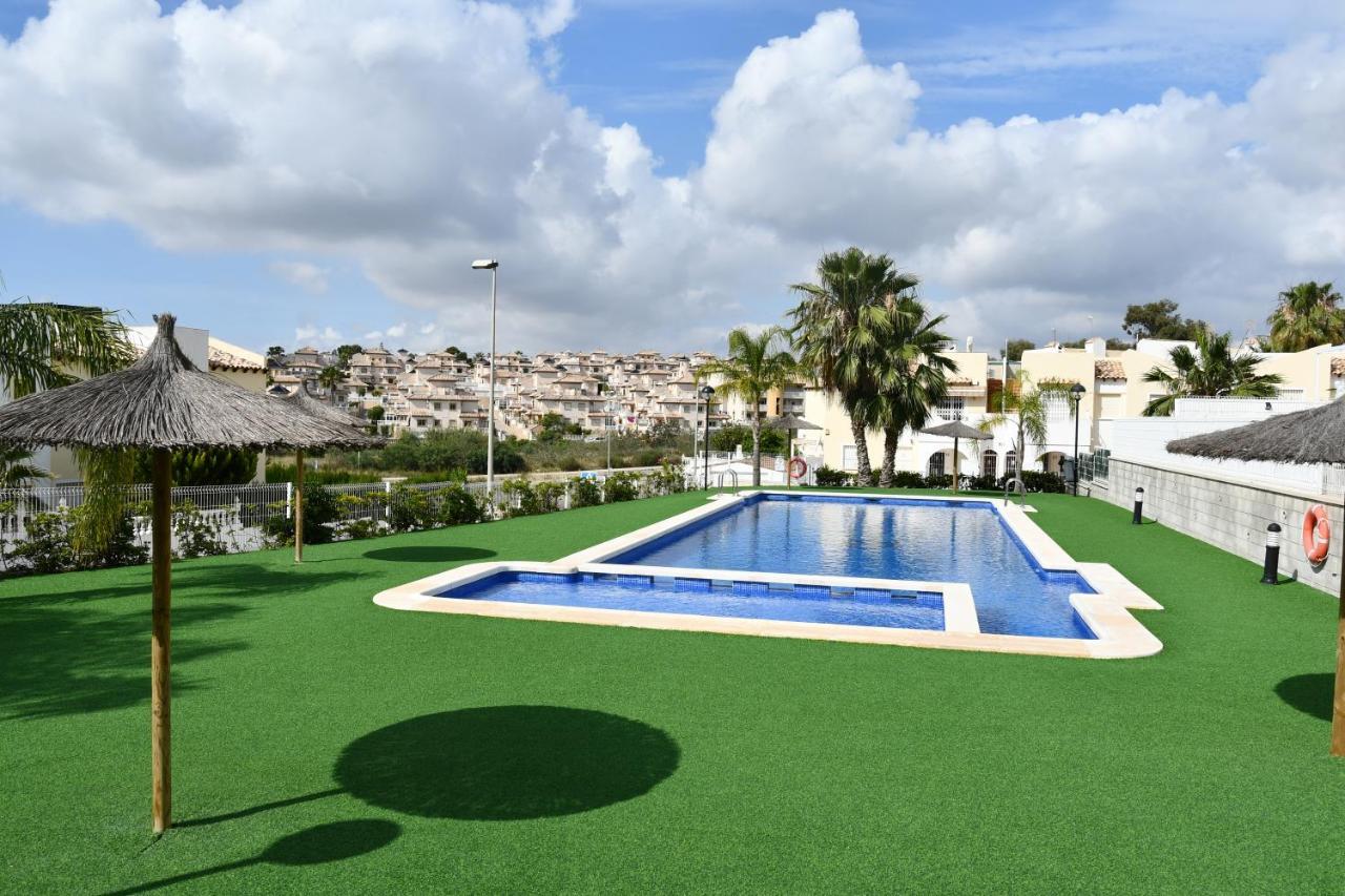 Luxurious Flat & Private Rooftop In Villamartin Orihuela Costa Dehesa de Campoamor  Luaran gambar